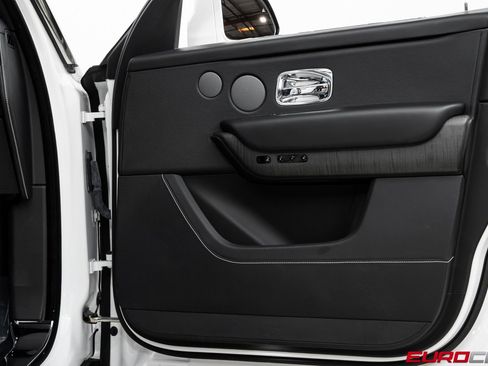 Used 2020 Rolls-Royce Cullinan *PANORAMIC SUNROOF * IMMACULAT image 21