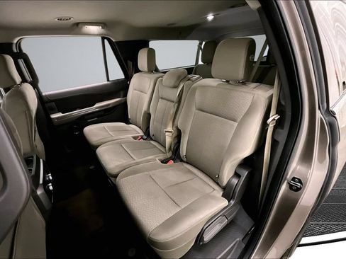 Used 2018 Ford Expedition Max XLT w/ Cargo Package AWD/4WD image 21