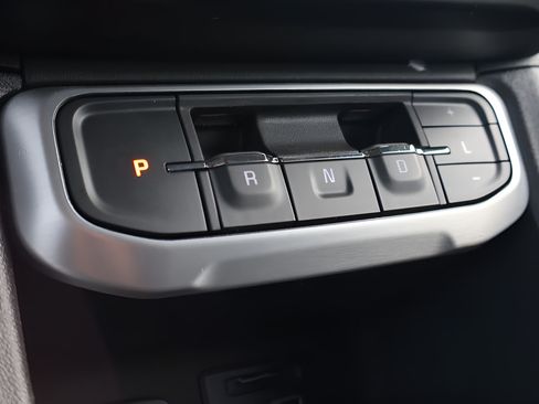 Used 2023 GMC Acadia SLT w/ Elevation Edition AWD/4WD image 26