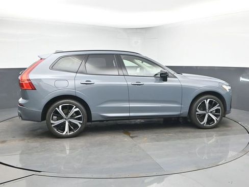 Used 2023 Volvo XC60 B5 Ultimate w/ Climate Package image 8