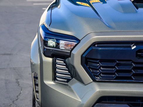 Certified 2024 Toyota Tacoma TRD Sport image 12