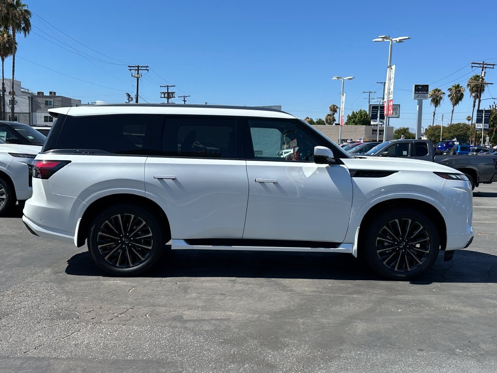 New 2027 INFINITI QX80 Autograph w/ Premium Cargo Package AWD/4WD image 9