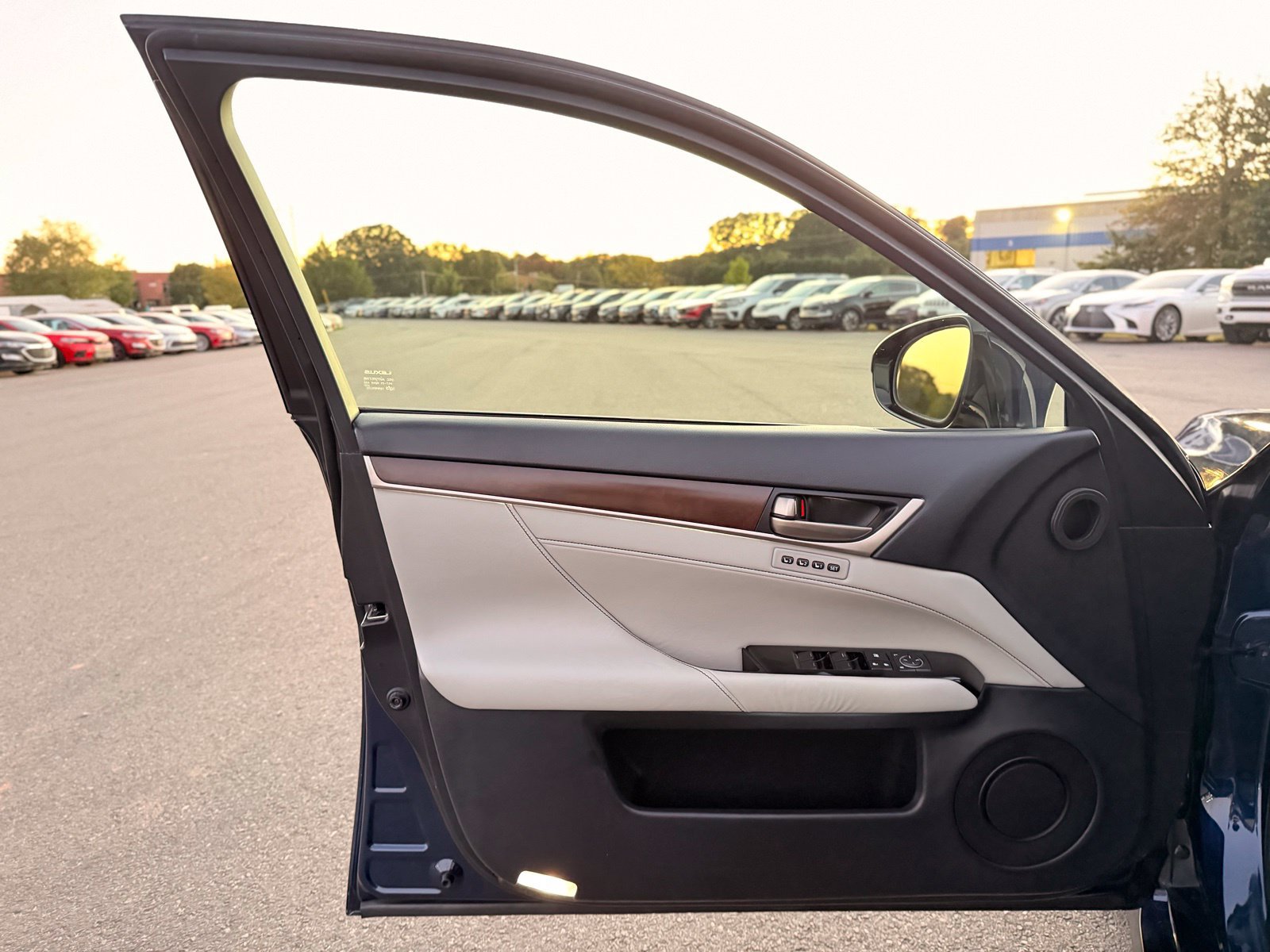 Used 2013 Lexus GS 350 w/ Premium Pkg RWD image 16