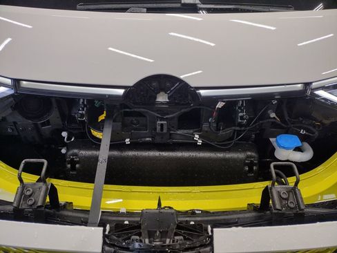 New 2025 Volkswagen ID. Buzz Pro S Plus image 7
