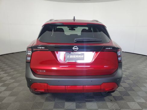New 2026 Nissan Kicks SV w/ SV Premium Package image 5