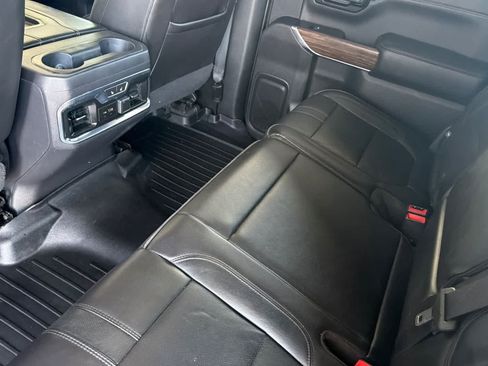 Used 2019 Chevrolet Silverado 1500 High Country AWD/4WD image 4