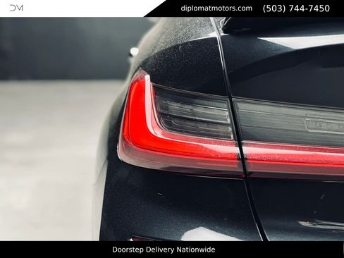 Used 2020 BMW M340i RWD image 15