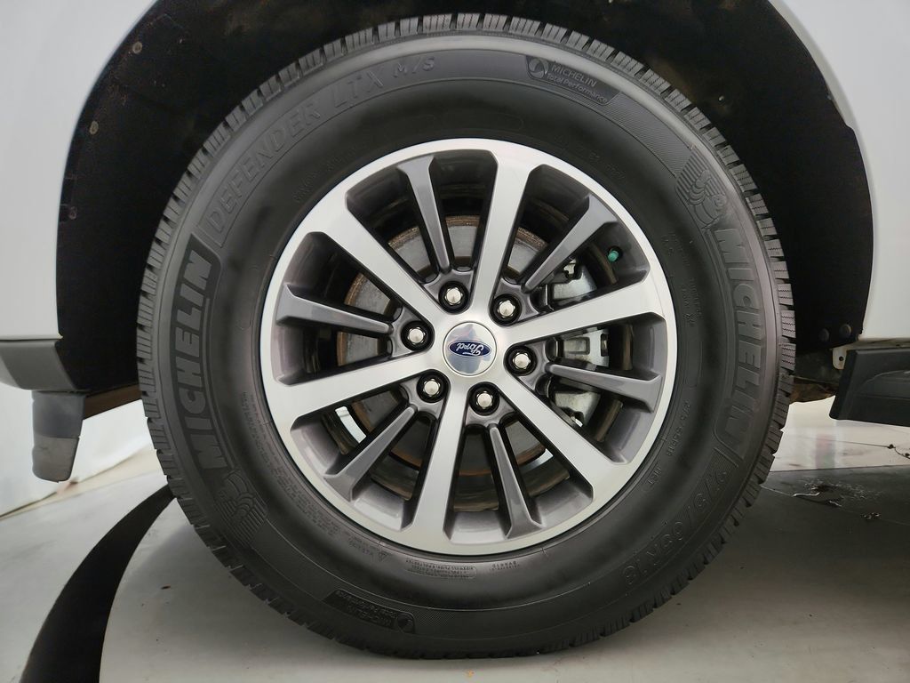 Used 2021 Ford Expedition Max XLT AWD/4WD image 32