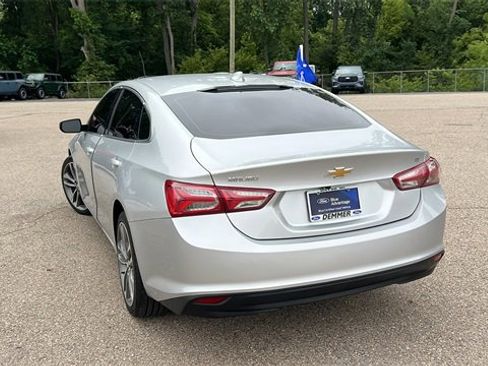 Used 2022 Chevrolet Malibu LT image 5