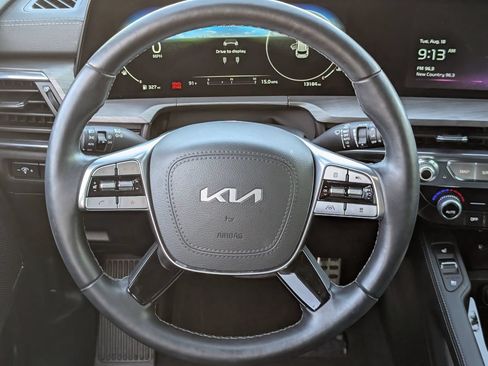 Used 2025 Kia Telluride SX Prestige X-Pro AWD/4WD image 11