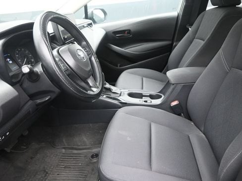 Used 2024 Toyota Corolla LE FWD image 12