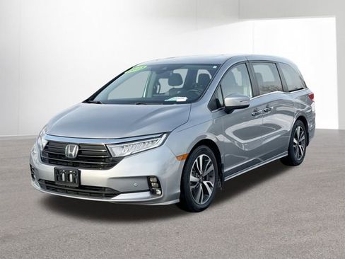 Used 2023 Honda Odyssey Touring image 1