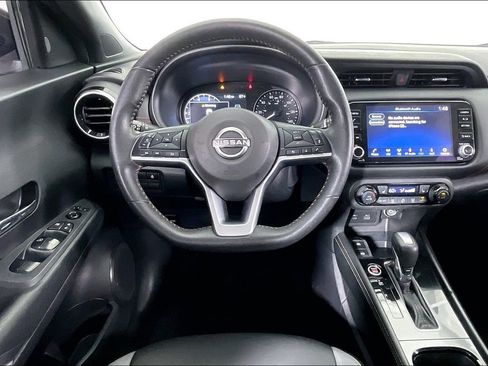 Used 2023 Nissan Kicks SR w/ SR Premium Package image 7