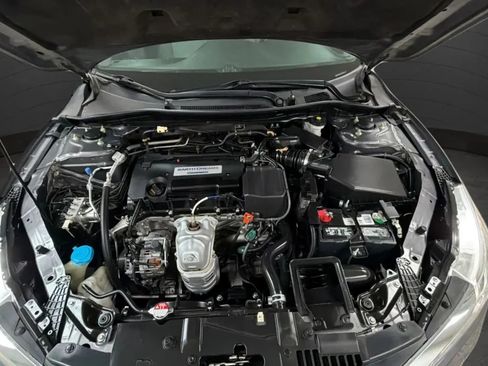 Used 2016 Honda Accord LX image 19
