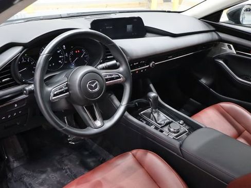 Used 2023 MAZDA MAZDA3 s image 23