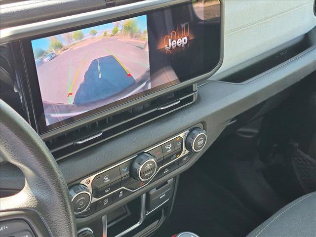 Used 2024 Jeep Wrangler Sport AWD/4WD image 14