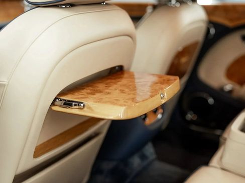 Used 2011 Bentley Mulsanne RWD image 24