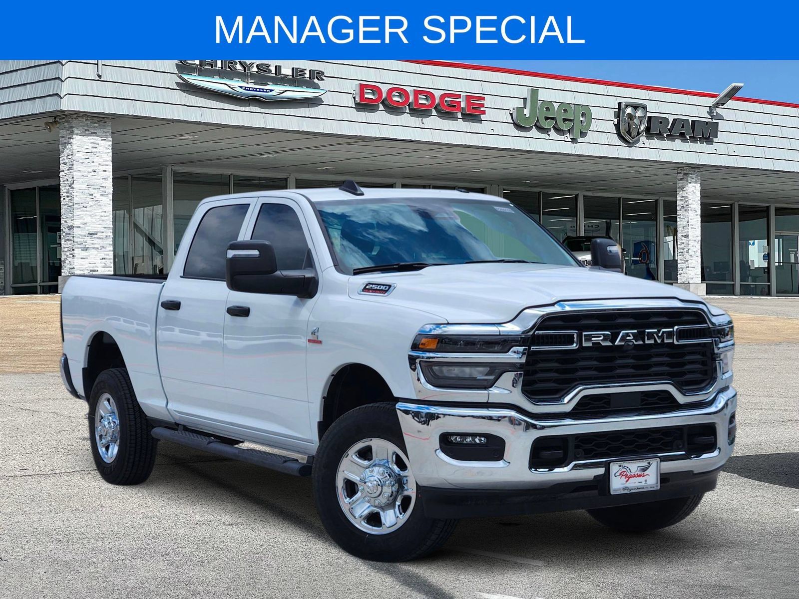 New 2026 RAM 2500 Tradesman AWD/4WD 360° Tour
