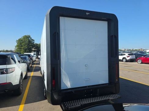 Used 2024 Chevrolet Brightdrop 600 w/ Commercial Equipment Package AWD/4WD image 5