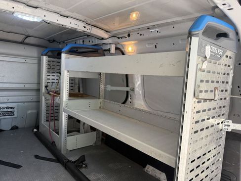 Used 2016 Ford Transit Connect XL FWD image 7