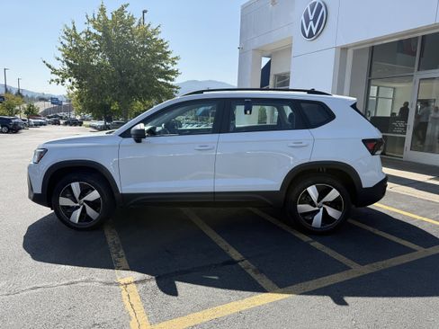 New 2025 Volkswagen Taos S image 8