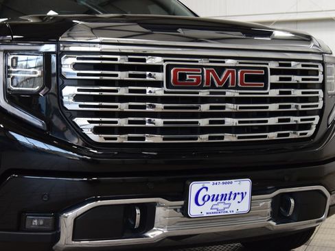 Used 2024 GMC Sierra 1500 Denali AWD/4WD image 13