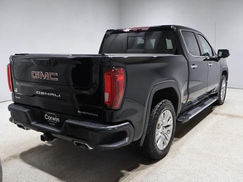Used 2024 GMC Sierra 1500 Denali w/ Technology Package image 2