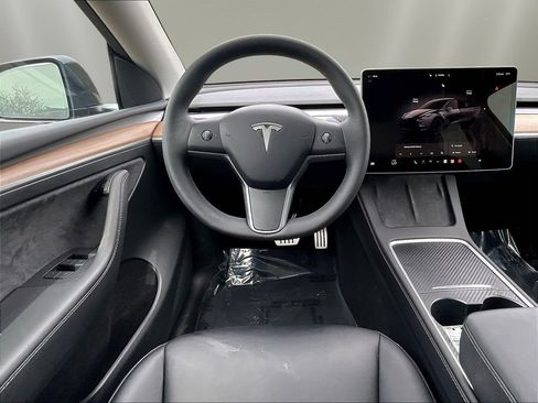 Used 2022 Tesla Model Y Performance AWD/4WD image 8