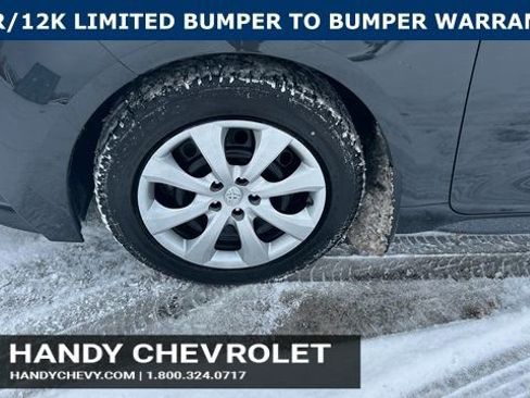 Used 2023 Toyota Corolla LE image 9