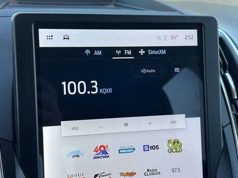 Used 2024 Ford Edge Titanium image 15