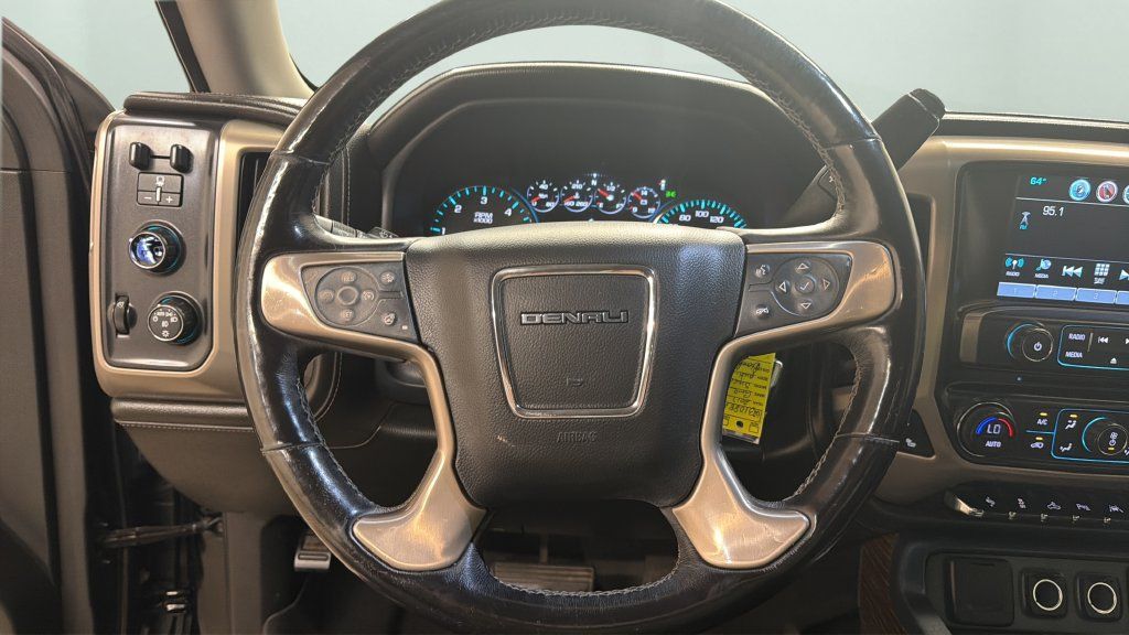 Used 2017 GMC Sierra 1500 Denali AWD/4WD image 12