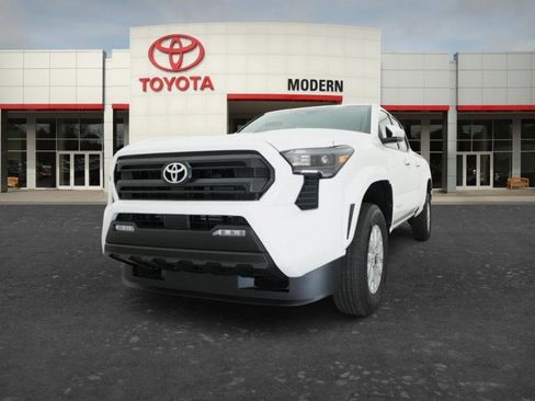 New 2026 Toyota Tacoma SR5 AWD/4WD image 12