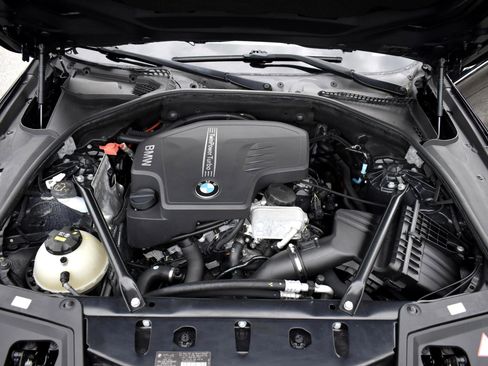 Used 2015 BMW 528i Sedan image 28