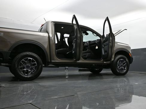 New 2025 Ford Ranger XLT w/ FX4 Off-Road Package image 36