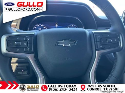 Used 2024 Chevrolet Suburban Z71 w/ Off-Road Capability Package AWD/4WD image 24