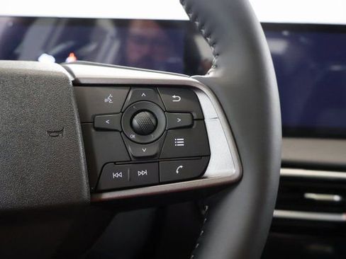 New 2026 Nissan Sentra SV w/ SV Convenience Package FWD image 17