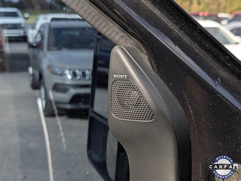 Used 2013 Ford F350 Platinum w/ Platinum Pkg image 23