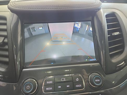 Used 2014 Chevrolet Impala LT FWD image 34