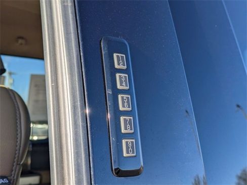 Used 2022 Ford F350 Lariat w/ Tremor Off-Road Package image 43