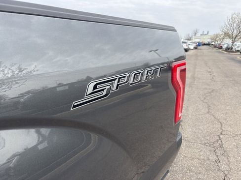 Used 2016 Ford F150 XL w/ Equipment Group 101A Mid image 4