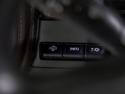 Used 2020 GMC Sierra 3500 AT4 w/ AT4 Premium Package image 27