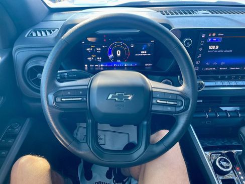 Used 2024 Chevrolet Colorado Trail Boss w/ Technology Package image 13