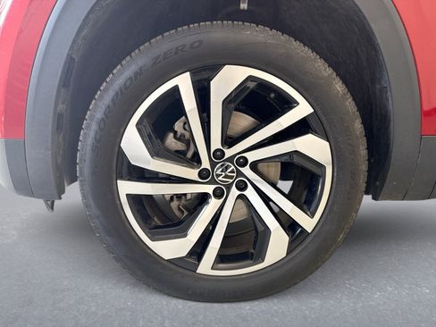 Used 2023 Volkswagen Atlas SEL image 23