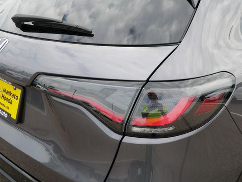 Certified 2024 Honda HR-V EX-L image 17