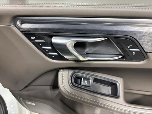 Used 2017 Porsche Macan GTS w/ Premium Package Plus image 28