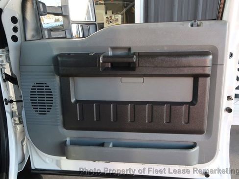 Used 2011 Ford F450 XL w/ PWR Equipment Group image 25