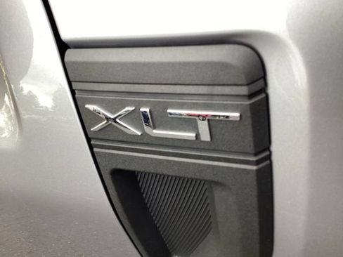 Used 2023 Ford Maverick XLT FWD image 28