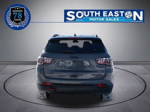 Used 2022 Jeep Compass Trailhawk image 4