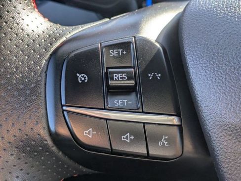 Used 2024 Ford Escape ST-Line w/ Cold Weather Package image 21