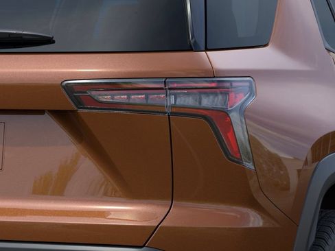 New 2027 Chevrolet Equinox LT FWD image 11